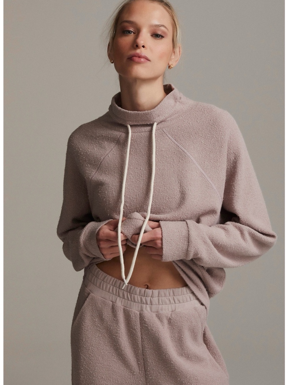 Varley Maceo 4.0 Cowl Neck Sweatshirt Cozy Athleisure Terrycloth Size Medium